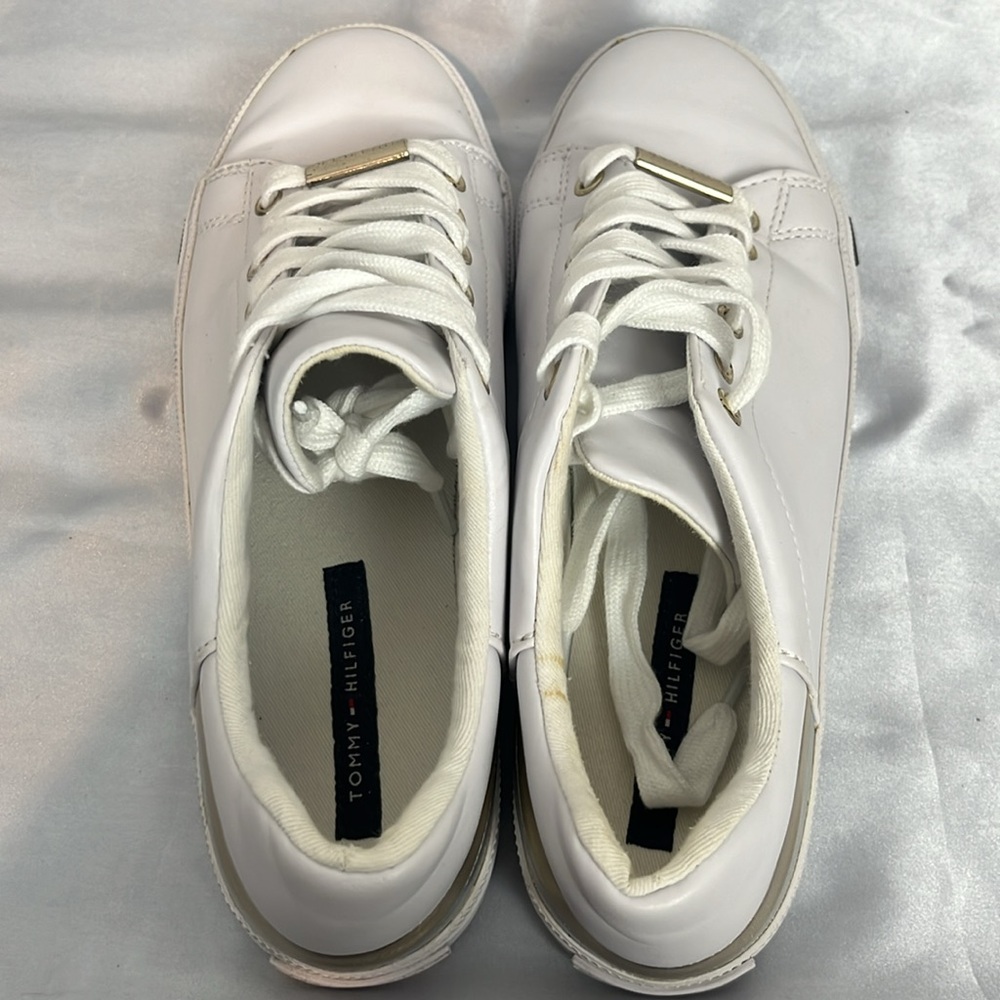 Tommy Hilfiger White Leather Sole Sneakers - Picture 9 of 13